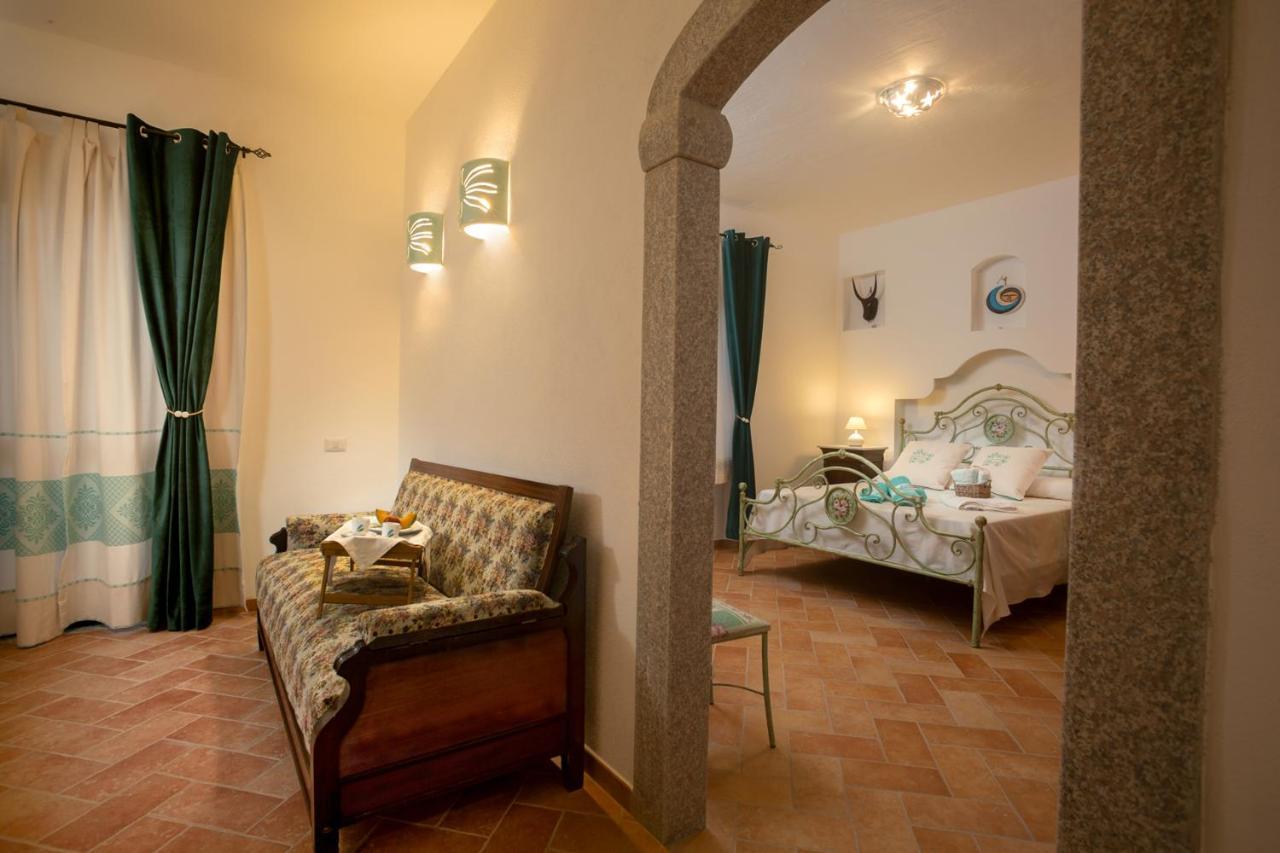 Vincent House Boutique Hotel Santa Teresa Gallura Extérieur photo