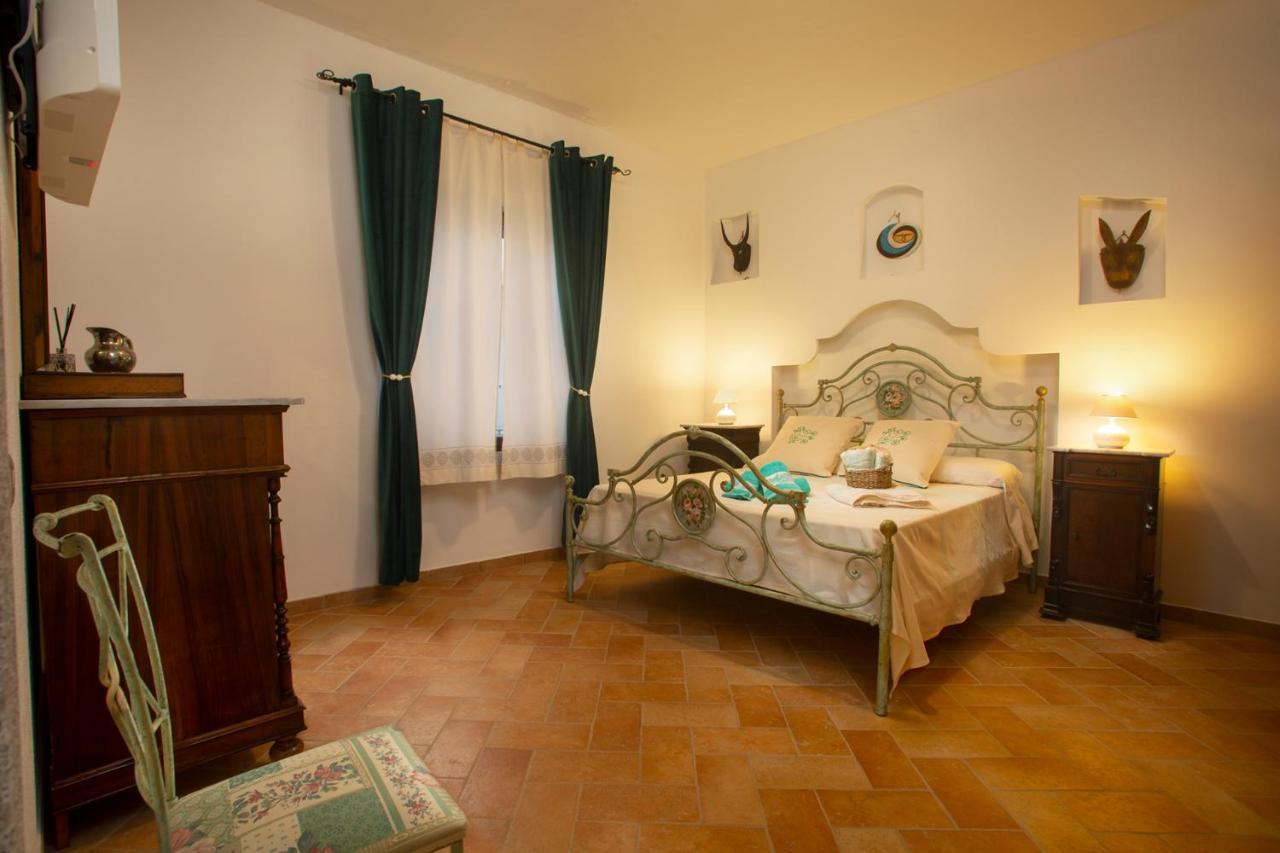 Vincent House Boutique Hotel Santa Teresa Gallura Extérieur photo